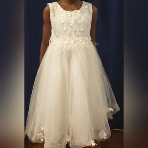 White Tulle Flower Girl Dress Size 110 (5)